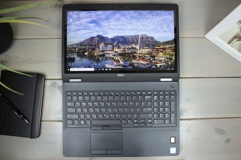 LAPTOP DELL E5570 I7HQ 6GEN 8GB 500HDD RADEON W10