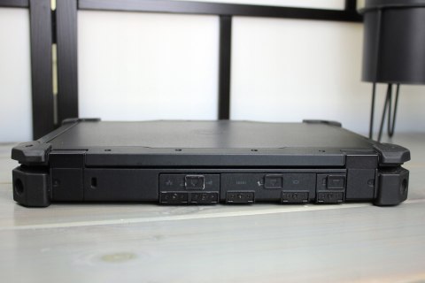 DELL RUGGED EXTREME 7204 I5 4GEN 16GB 128SSD W10