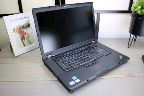 LAPTOP LENOVO THINKPAD T520 I5 8GB 240SSD HD+ W10