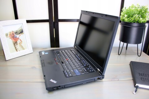 LAPTOP LENOVO THINKPAD T520 I5 8GB 240SSD HD+ W10